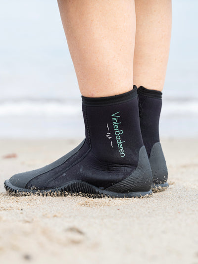 Vinterbaderens badestøvler